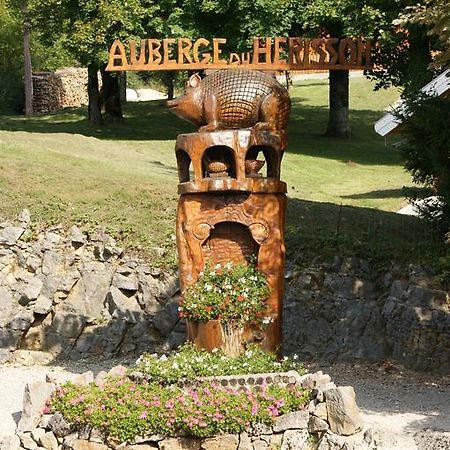 Auberge Du Herisson La Chaux-du-Dombief Eksteriør bilde